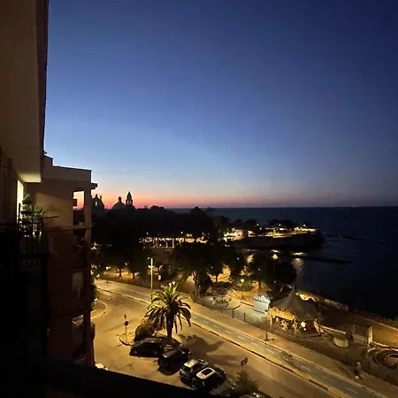 Che Vista Apartment Trani