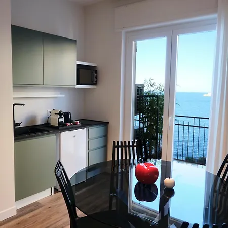 Che Vista Apartment Trani